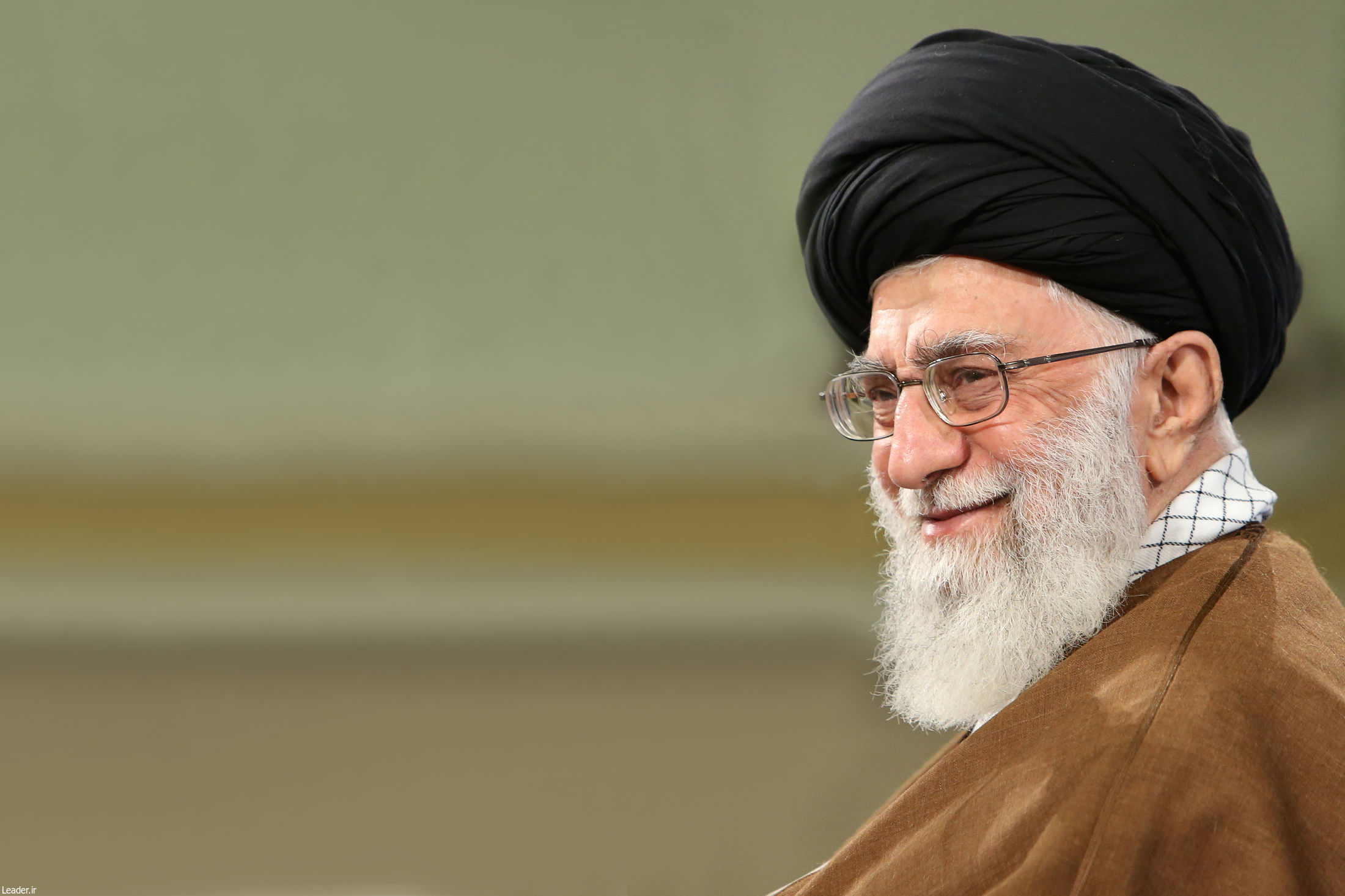 ویدئوی دیده نشده از خاطره مقام معظم رهبری از بازی فوتبال ایران و آمریکا