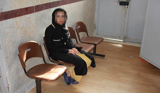 دستگیری زنی که همسرش را داخل بشکه سیمان دفن کرد + عکس