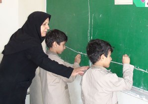 سازماندهی نیروی انسانی مناطق حاشیه‌ای و کم برخوردار