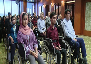 بیش از ۲ هزار بیمار دیستروفی در انتظار درمان