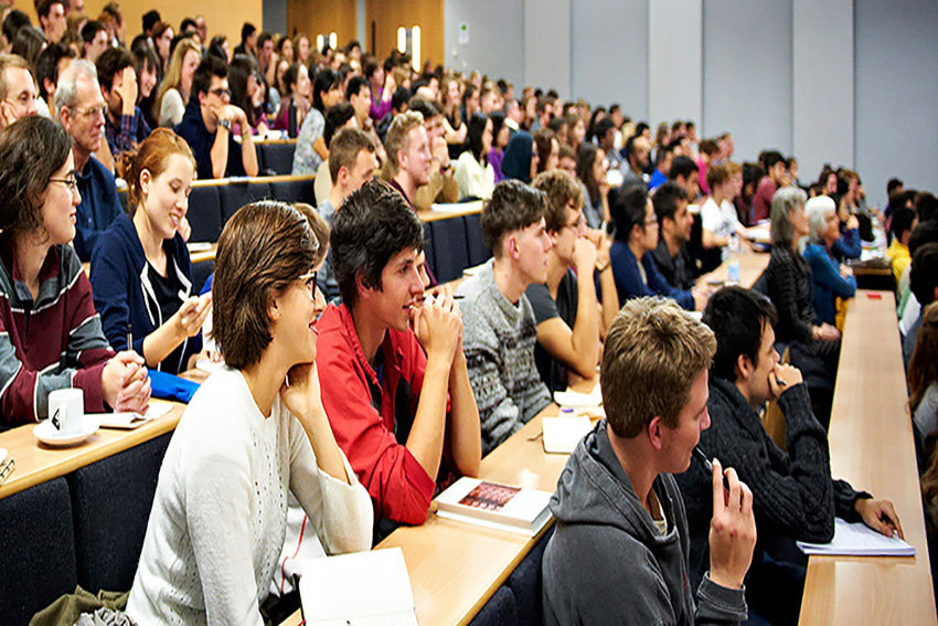 طرح سنا برای جلوگیری از تحصیل دانشجویان ایرانی در حوزه انرژی هسته‌ای