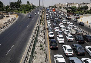 ترافیک در آزادراه کرج-تهران سنگین است/ انسداد محور شمشک-دیزین