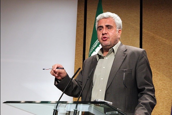 قطع ارتباط دانشگاه و صنعت ضرر&zwnj;های زیادی به کشور وارد کرده است/ نحوه تبدیل علم به ثروت هنوز مورد توجه قرار نگرفته است