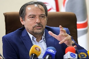 خبرنگار: جنیدی&zwnj;/مراجعه بیش از 2 میلیون نفر اهداکننده&zwnj; خون در سال گذشته / ایران 500 هزار اهدا کننده خون مستمر دارد / تبدیل پلاسما به داروهای مورد نیاز بیماران در کشور