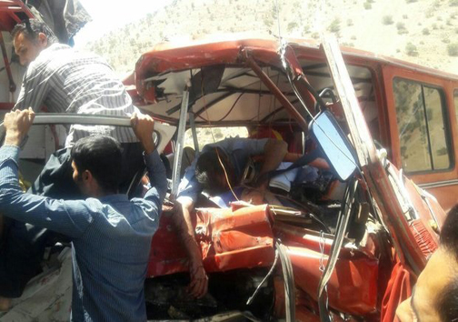 تصادف خونین ۳ خودرو در پلدختر/ ۲ نفر کشته و ۱۸ نفر مجروح شدند