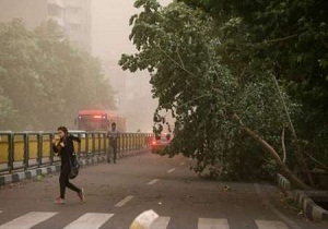 طوفان و گردوغبار مهمان آسمان خوزستان