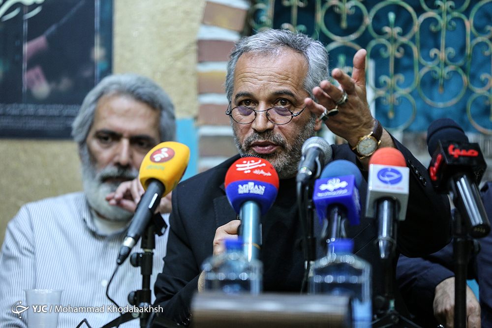 لطیفی: علاقه به احیای سنت برپایی عروسی در مسجد داشتم/ ارجمند: نخواستم روحانیت را شعاری بازی کنم