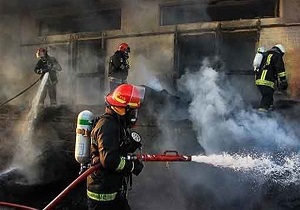 مسمومیت دو آتش نشان بر اثر نشت گاز آمونیاک