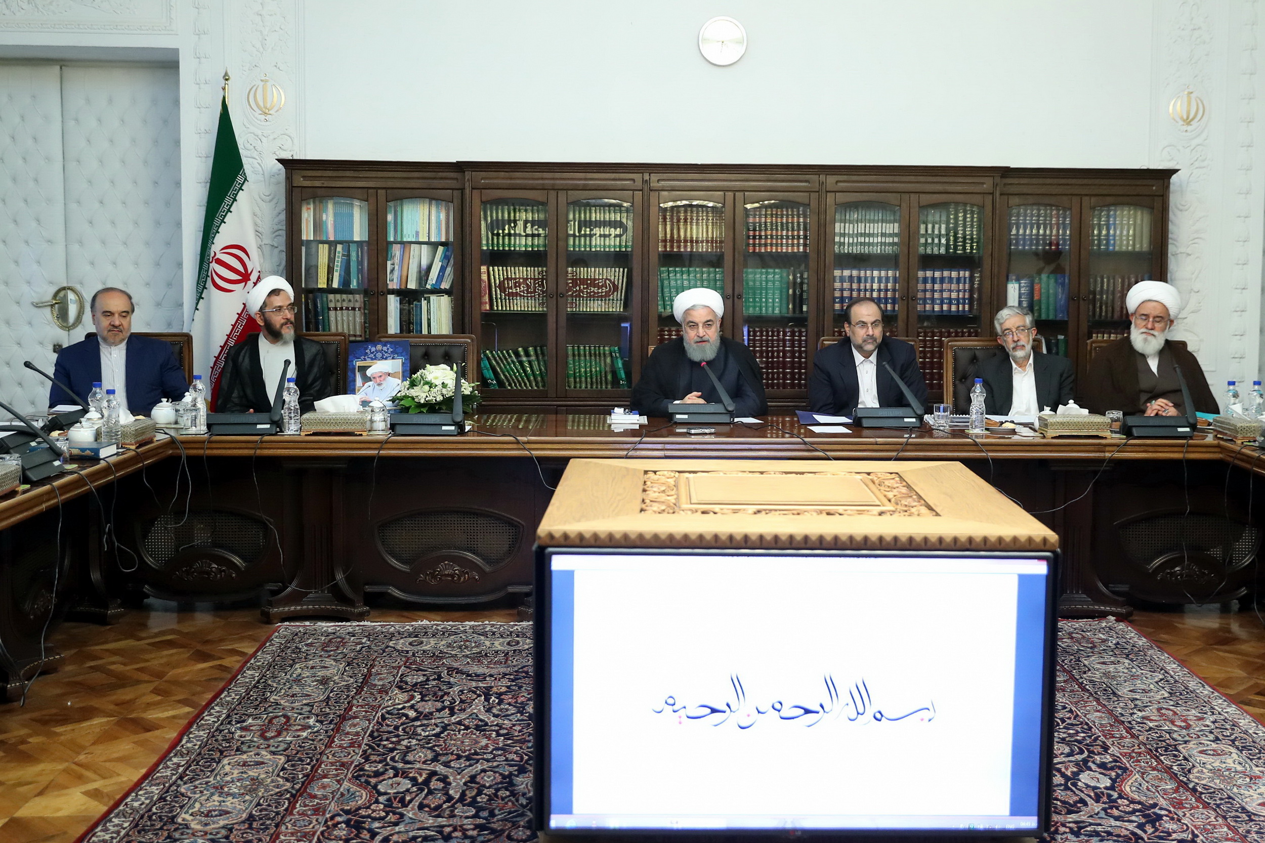 هر چه متحدتر باشیم، راحت تر از مشکلات عبور می کنیم/ مردم در روز قدس به وظیفه دینی و سیاسی خود عمل کردند