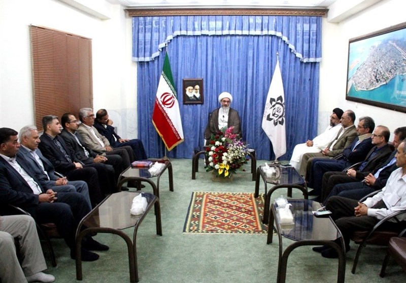 مشکل آب در استان بوشهر، سوء مدیریت مصرف، توزیع و حفظ آب است