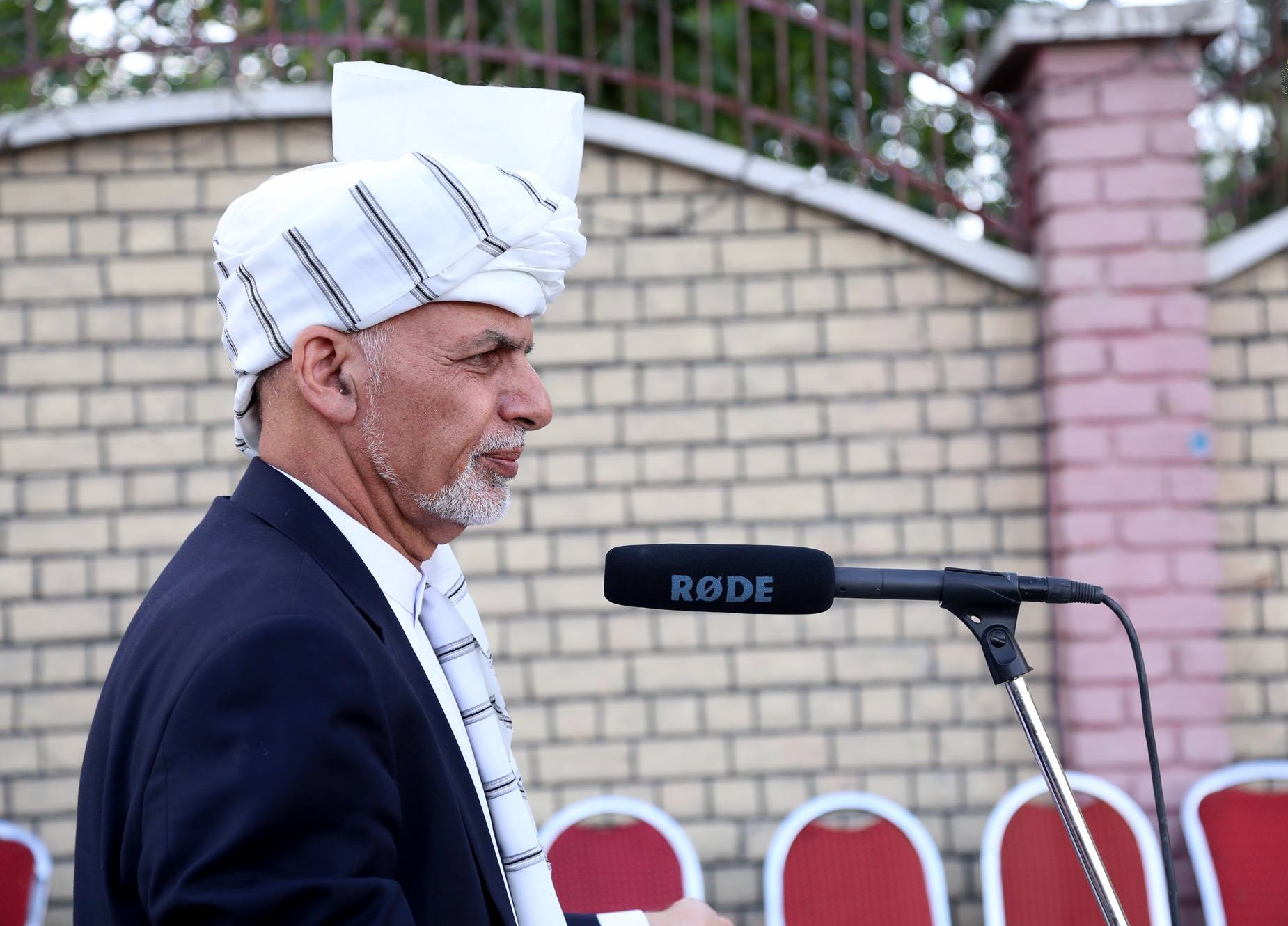اشرف غنی: آماده تمدید یک ساله آتش بس و مذاکره مستقیم با رهبر طالبان هستم