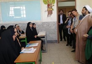 اجرای طرح سوادآموزی کودکان و نوجوانان بازمانده از تحصیل افغانستانی در استان قم