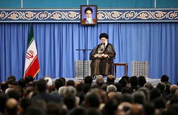 لزومی ندارد معاهداتی که میدانیم مشکل دارد به&zwnj;خاطر جهات مثبت تصویب کنیم/مجلس خودش قانون مبارزه با پول&zwnj;شویی و تروریسم تصویب کند