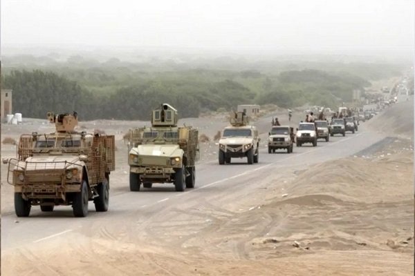 ادامه نبرد سنگین در فرودگاه الحدیده میان متجاوزان و ارتش یمن