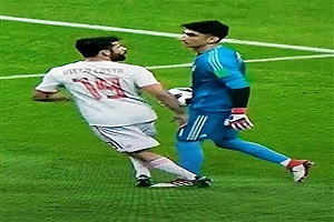 بازیکن اسپانیا روی پای بیرانوند خطا کرد