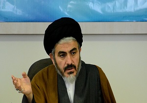 شهید چمران بهترین الگو برای اساتید دانشگاهی است