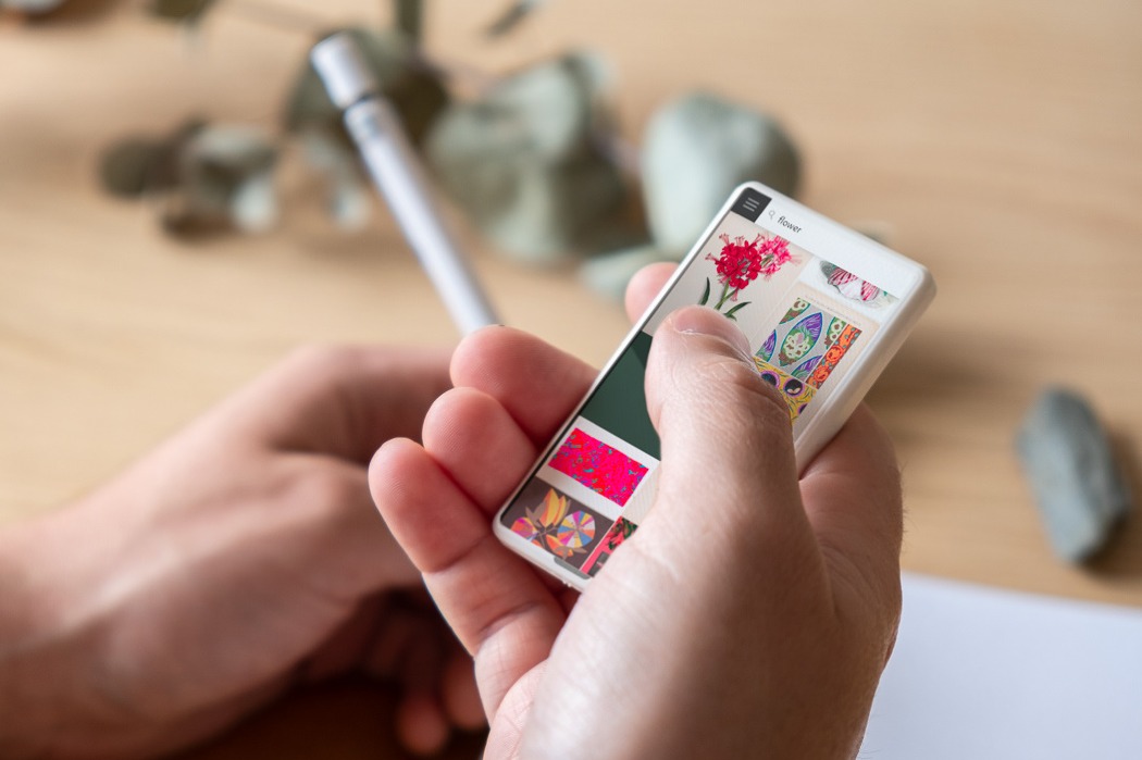 Minima، کوچک شده آیفون +تصاویر