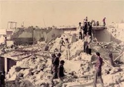 له شدن راننده تریلی زیر بار فوق سنگین خودرو + فیلم