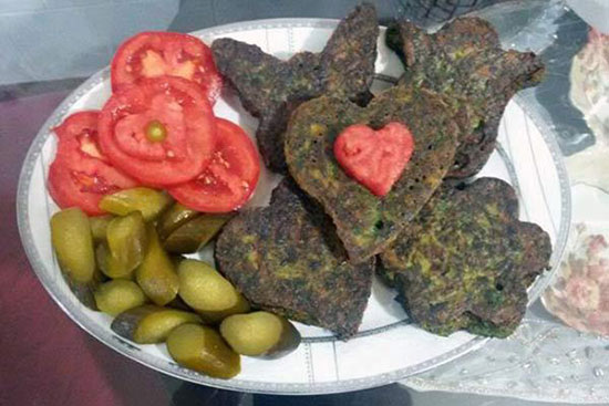 دستور پخت کوکو سبزی و مدل&zwnj;های تزئین آن