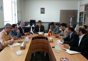 نشست هم اندیشی در راستای توانمندسازی دانشجویان و دانش آموختگان