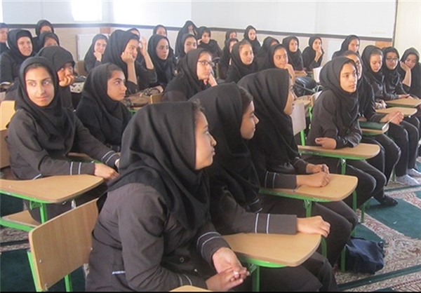 ماراتن چهل ساله محرومیت زدایی در میدان بزرگ انقلاب+ آمار ماراتن چهل ساله محرومیت زدایی در میدان بزرگ انقلاب+ آمار