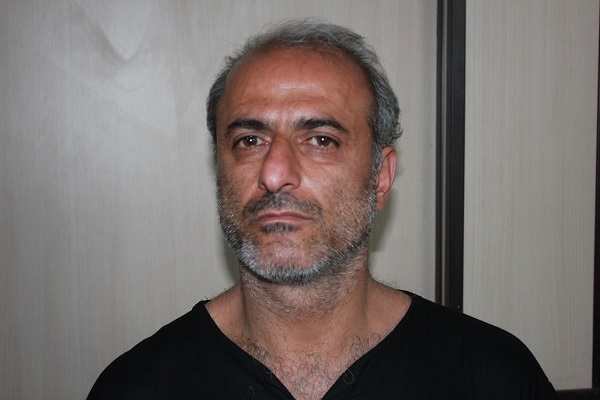 سرهنگ قلابی به دام افتاد/ سرقت در پوشش مبارزه با موادمخدر + تصاویر