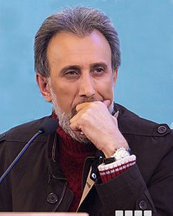 کارگردان &laquo;آزاد به قید شرط&raquo; چه زمانی برای پروانه ساخت اقدام می&zwnj;کند؟