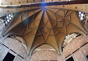 بازار بزرگ تاریخی شهرضا از بازارهای قدیمی کشور بازسازی می شود