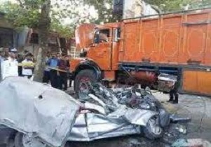 مصدومیت شش نفر در تصادف کامیون با شش خودرو