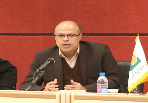 کارگران و کارفرمایان برای احراز هویت به دفاتر پیشخوان دولت مراجعه کنند