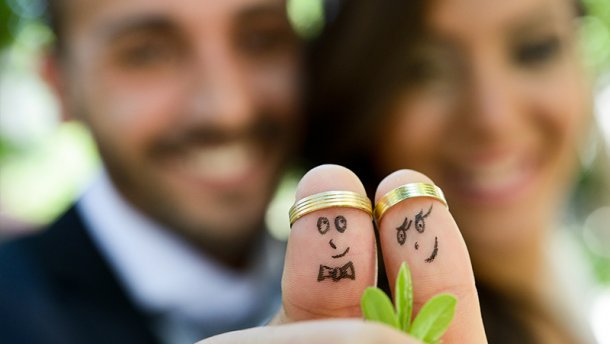 کلاهبرداری زوج جوان در روز عروسی