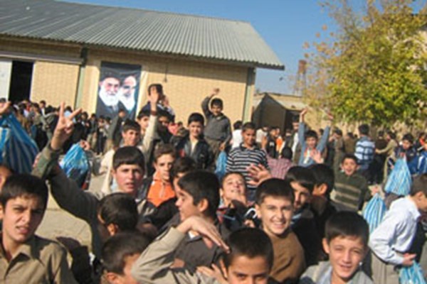 میزبانی از ۱۶۰ هزار دانش آموز مناطق محروم کشور در اردوهای علوی