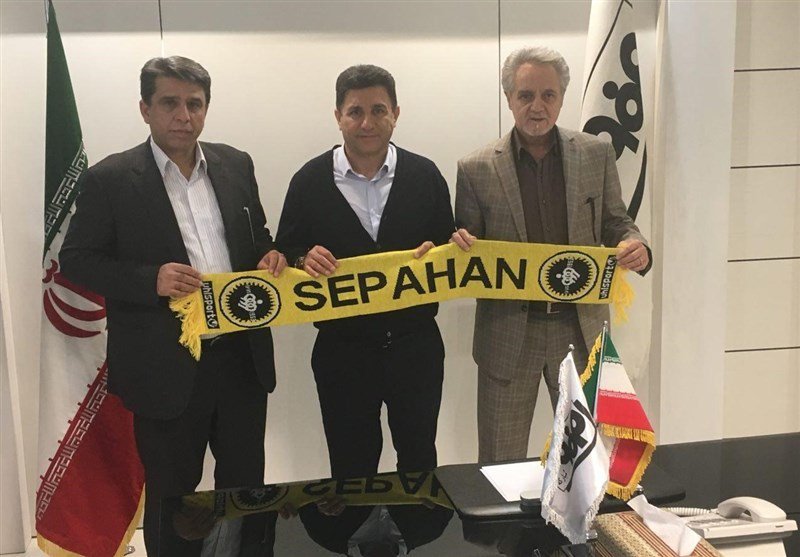  نوازی: بازی با ترکیه برای تیم ملی مفید است/استقلال و پرسپولیس در آسیا کار سختی دارند