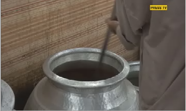برپایی بزرگترین سفره افطاری در کراچی پاکستان+ تصاویر