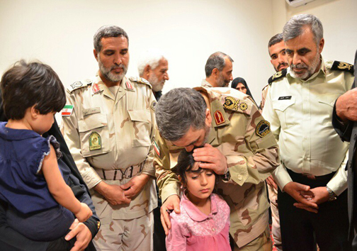 گره گشایی از مشکلات خانواده شهدا یک افتخار بزرگ است+ عکس