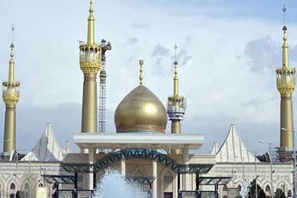 برخورد قضایی با دستفروشان حرم مطهر امام خمینی(ره) در مراسم ارتحال/ فعالیت بامدادی مترو در شب قدر