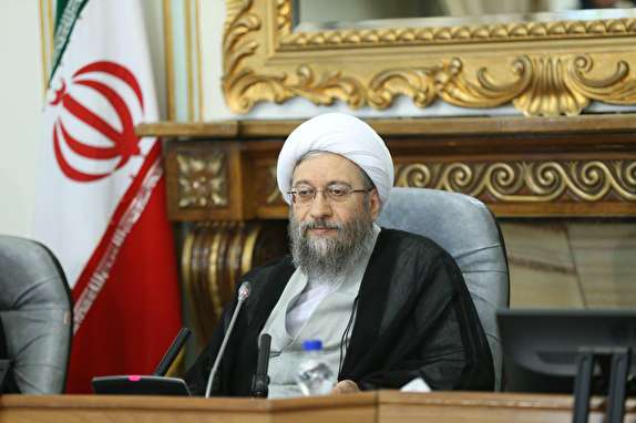 گاوچران های تپانچه بدست ملتی با چند هزار سال تمدن را بَربَر میخوانند؟!/ منافقان به آمریکا نشانی نادرست می&zwnj;دهند/ اجازه موج سواری روی اعتراضات موجه اصناف را نمی&zwnj;دهیم
