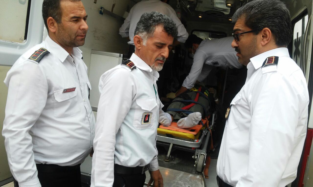 سقوط کارگر ساختمانی از طبقه پنجم در کرمان