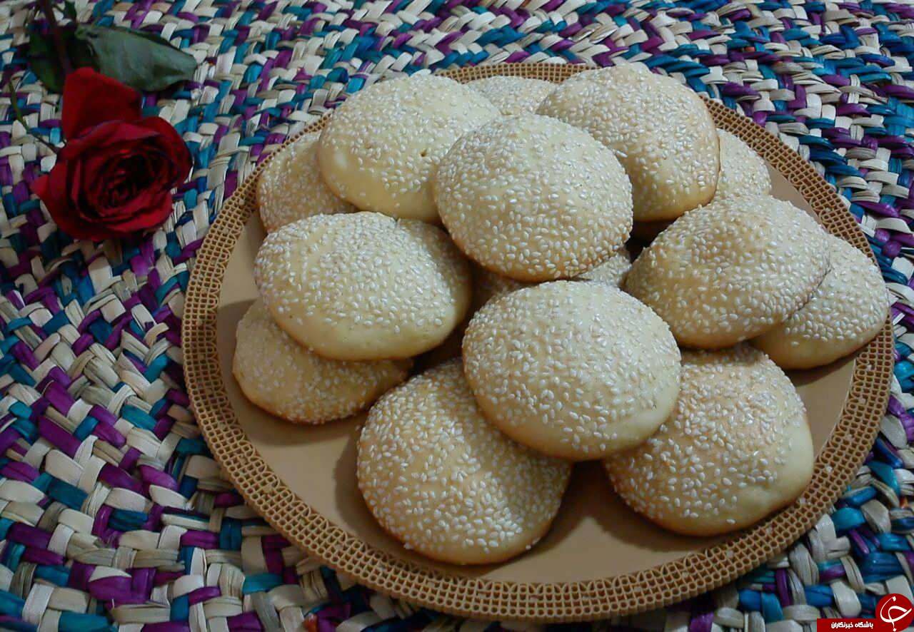 طرز تهیه کلوچه کنجدی و گردویی خوشمزه