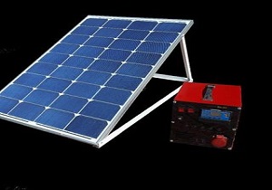 واگذاری 60 دستگاه پنل خورشیدی به عشایر گرمسار و ایوانکی