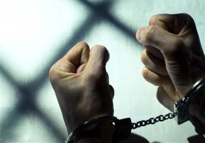 دستگیری قاتل فراری در شهرستان طارم