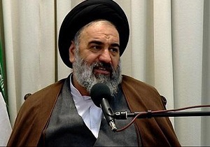بانک‌ها در بحث ارائه مشاوره‌های اقتصادی به واحد‌های تولید ورود پیدا کنند