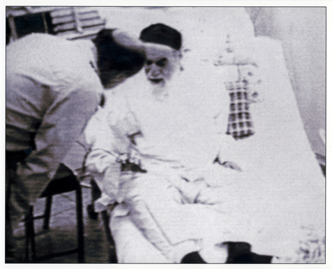 ماجرای کمک خواستن امام خمینی(ره) از دکتر معالج چه بود؟