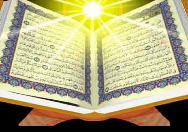 نمایشگاه محوری کتاب و علوم قرآنی در شهرستان دشتی گشایش یافت