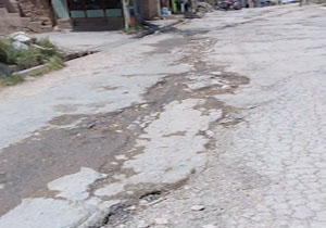 روکش نامناسب آسفالت در خیابان‌های «نام نیک»