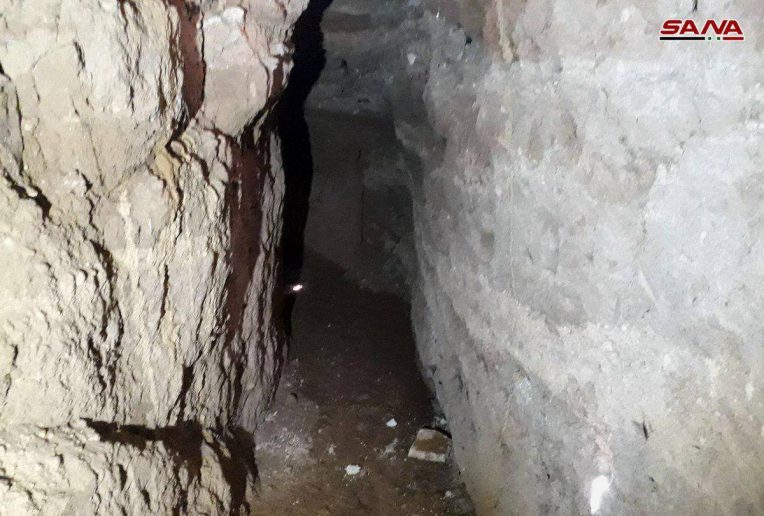 انبار عظیم سلاحهای تروریستها در جنوب دمشق شناسایی شد+عکس