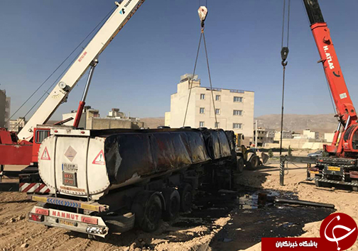 واژگونی تانکر ۱۸ چرخ حامل نفت کوره + تصاویر