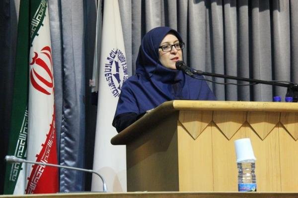 علم و جوانی در کنار هم کشور را از مصائب خودش جدا می‌کند/ نخبگان در محور علمی و مدیریتی کشور نقش آفرین باشند
