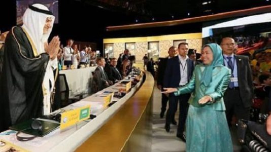 حمایت از منافقین در دالان های کاخ سفید/جان بولتون و منافقین در رویای جشن در خیابان های تهران/ هزار اشرف در رویای مریم قجر عضدانلو