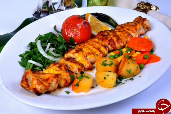 طرز تهیه جوجه کباب رستورانی با ماست و زعفران